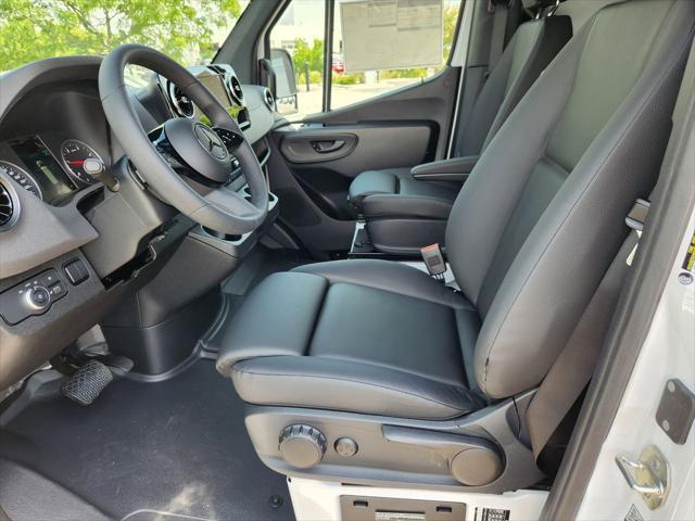new 2025 Mercedes-Benz Sprinter 2500 car, priced at $75,586