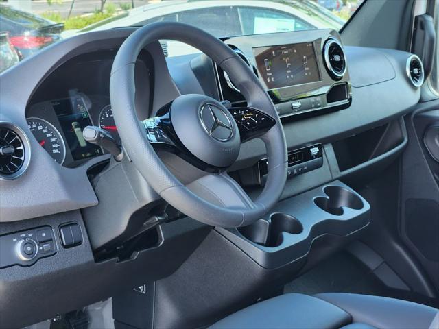 new 2025 Mercedes-Benz Sprinter 2500 car, priced at $75,586