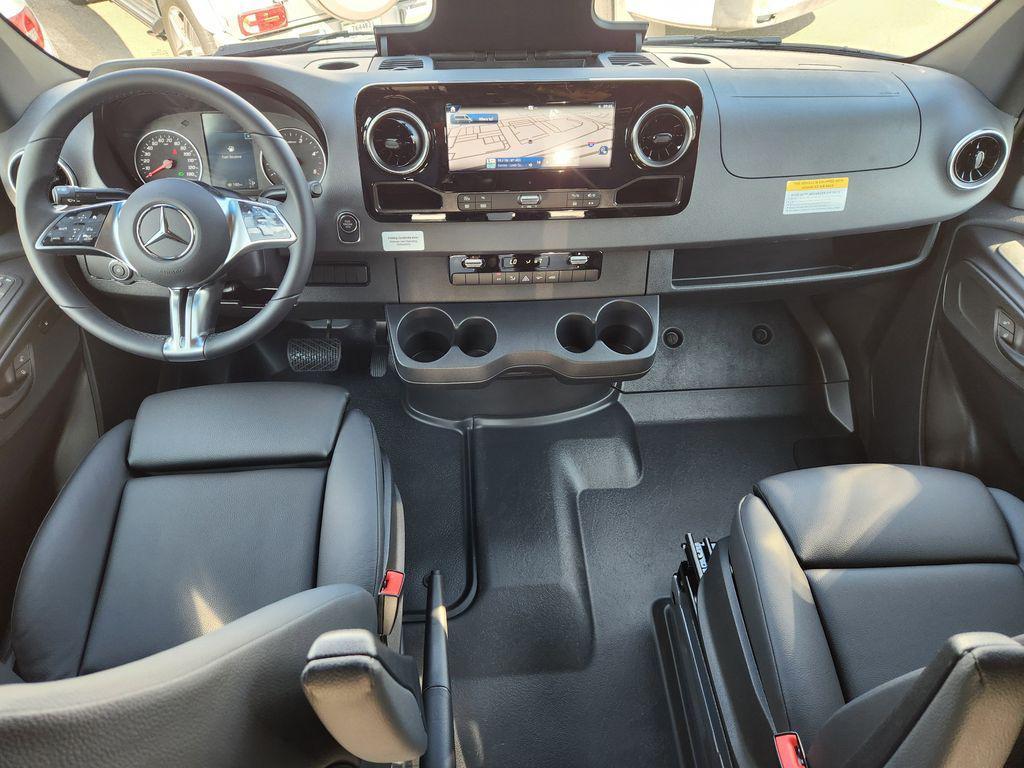 new 2025 Mercedes-Benz Sprinter 2500 car, priced at $76,555