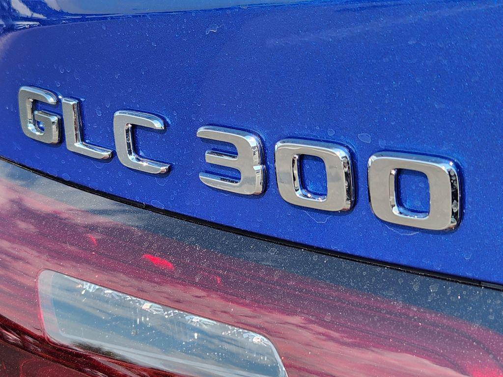 new 2026 Mercedes-Benz GLC 300 car, priced at $67,105