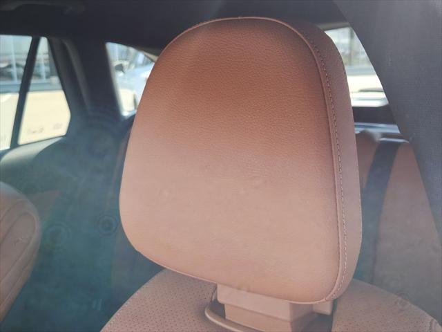 used 2025 Mercedes-Benz GLC 300 car, priced at $48,500