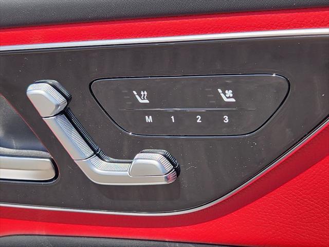 new 2025 Mercedes-Benz GLC 300 car, priced at $70,164
