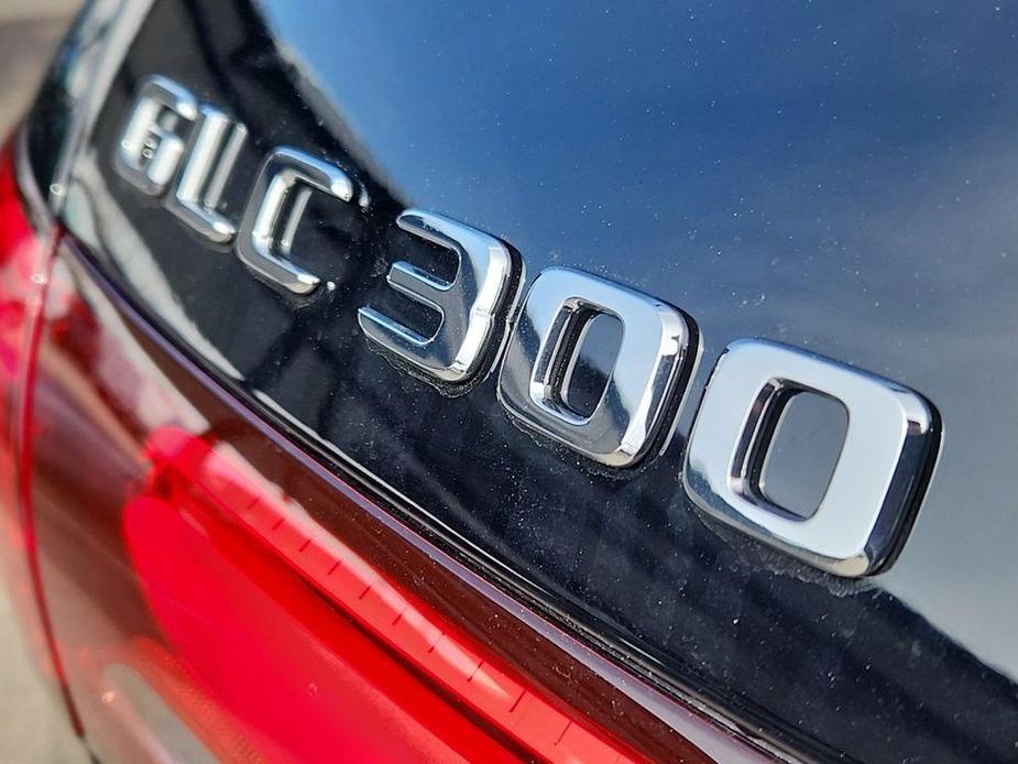 new 2024 Mercedes-Benz GLC 300 car, priced at $62,922