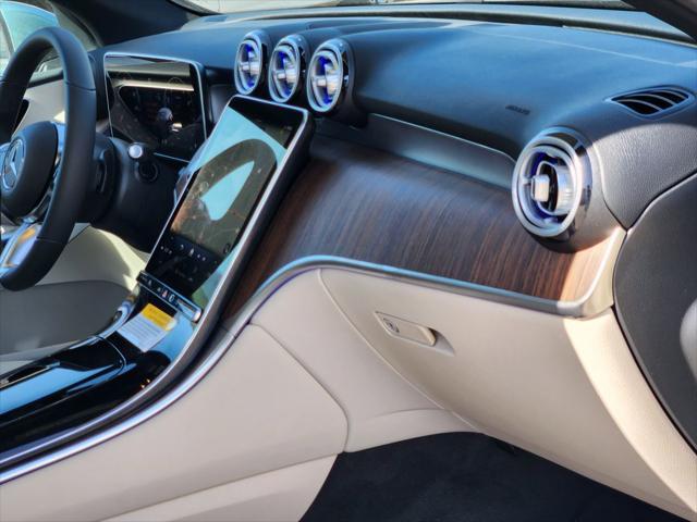 new 2025 Mercedes-Benz GLC 300 car, priced at $59,384