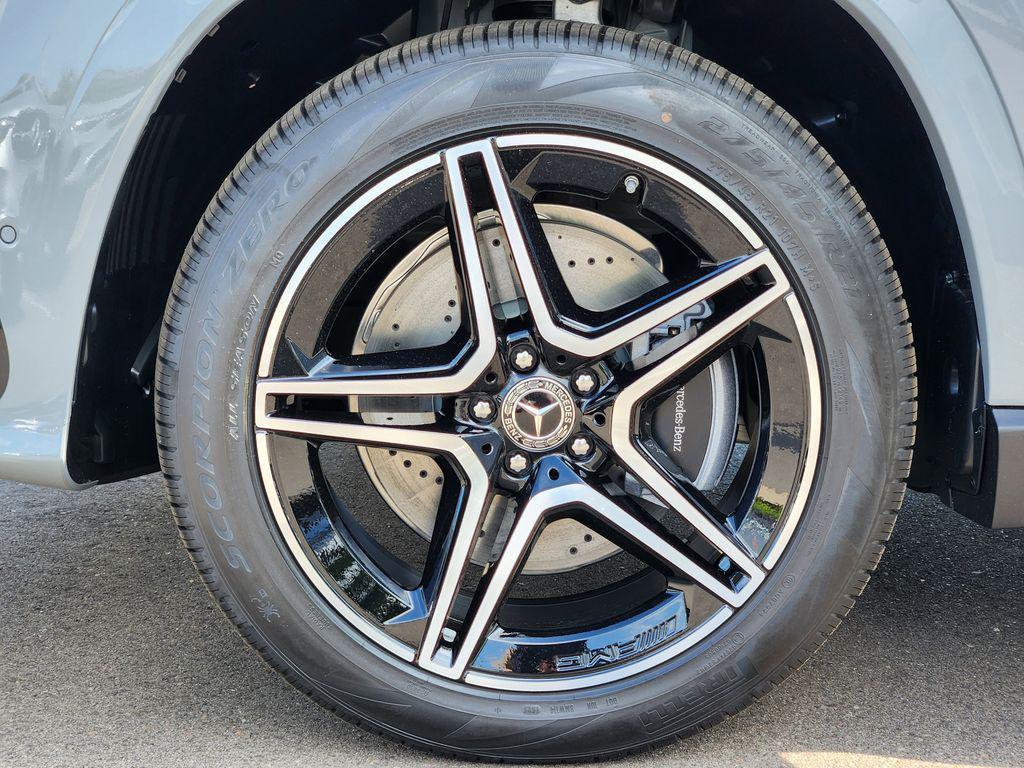 new 2025 Mercedes-Benz GLS 450 car, priced at $101,384