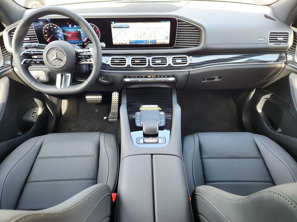 new 2025 Mercedes-Benz GLS 450 car, priced at $101,384