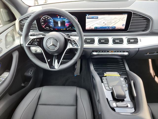 new 2025 Mercedes-Benz GLS 450 car, priced at $93,154
