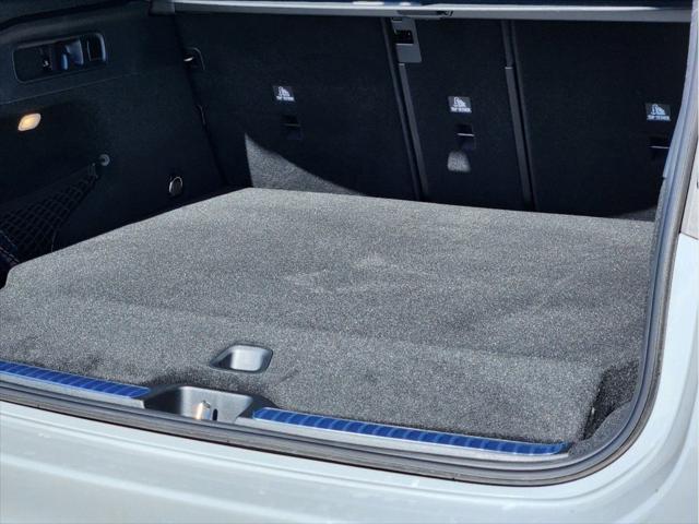 new 2025 Mercedes-Benz GLC 350e car, priced at $69,284