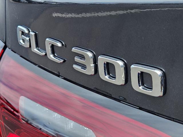 new 2025 Mercedes-Benz GLC 300 car, priced at $68,275