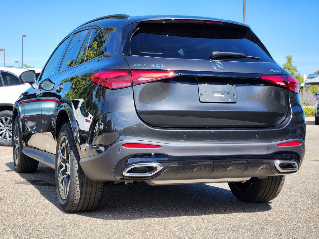 new 2026 Mercedes-Benz GLC 300 car, priced at $59,435