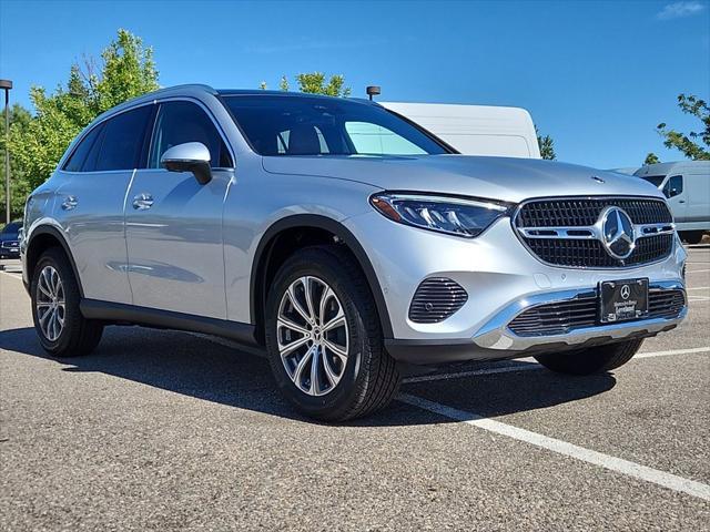 new 2025 Mercedes-Benz GLC 300 car, priced at $60,122