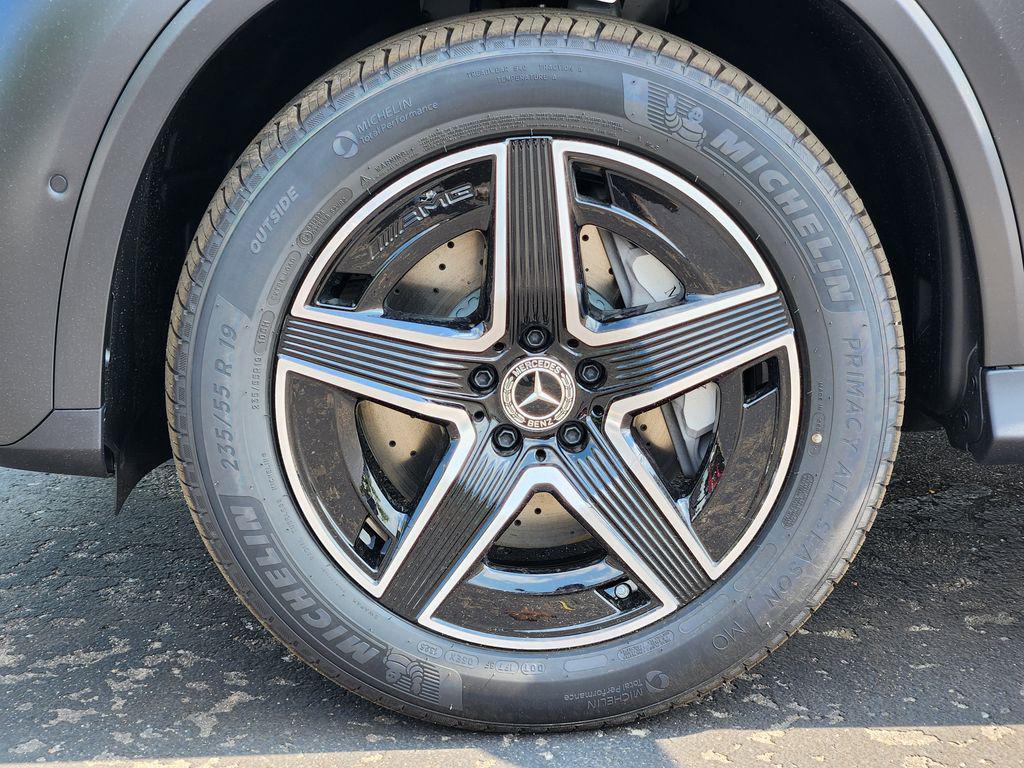new 2026 Mercedes-Benz GLC 300 car, priced at $70,804