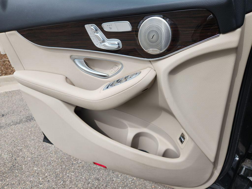 used 2021 Mercedes-Benz GLC 300 car, priced at $31,900