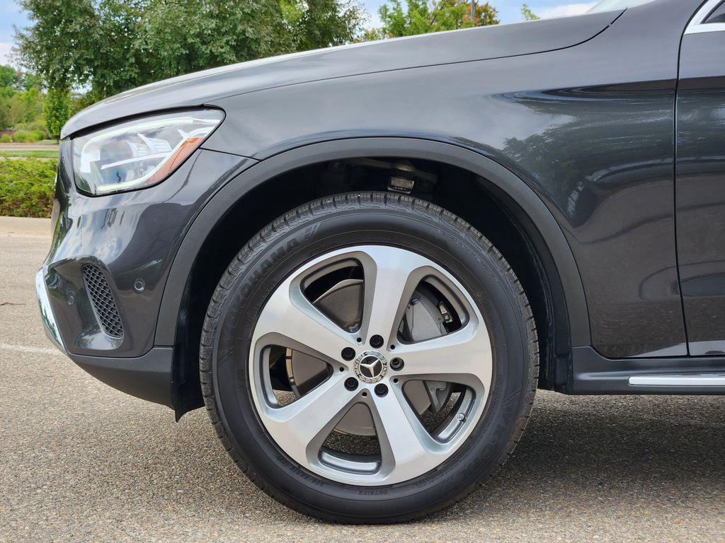 used 2021 Mercedes-Benz GLC 300 car, priced at $31,900