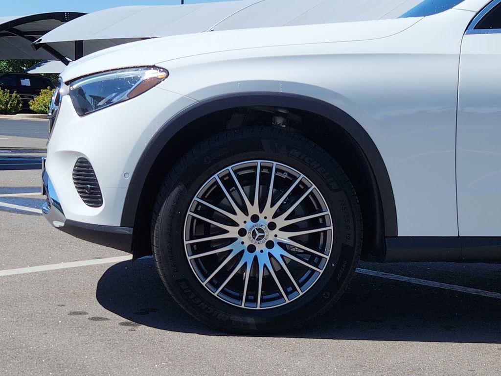 used 2025 Mercedes-Benz GLC 300 car, priced at $46,900