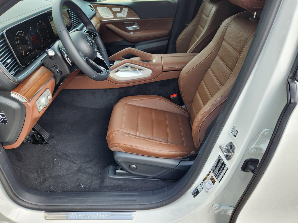 new 2026 Mercedes-Benz GLE 450 car, priced at $85,100