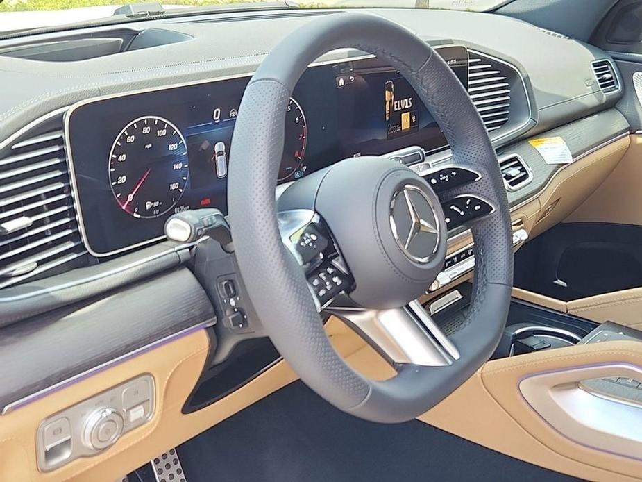 new 2024 Mercedes-Benz GLS 580 car, priced at $120,454