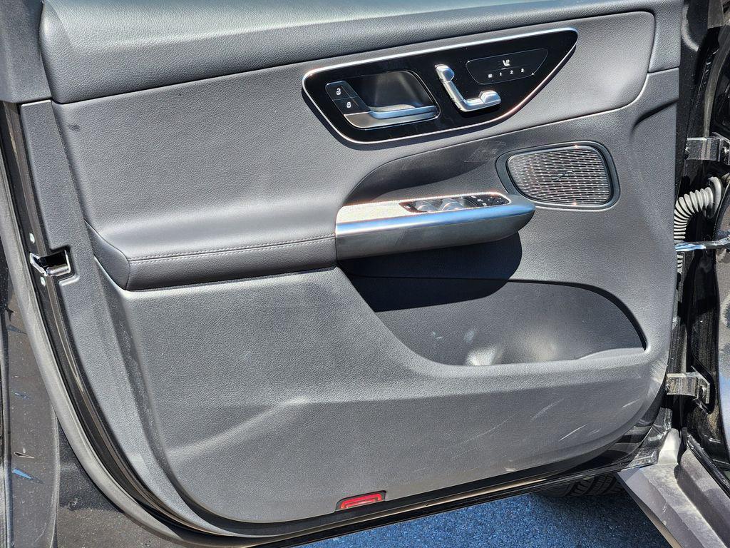 used 2025 Mercedes-Benz GLC 300 car, priced at $45,500