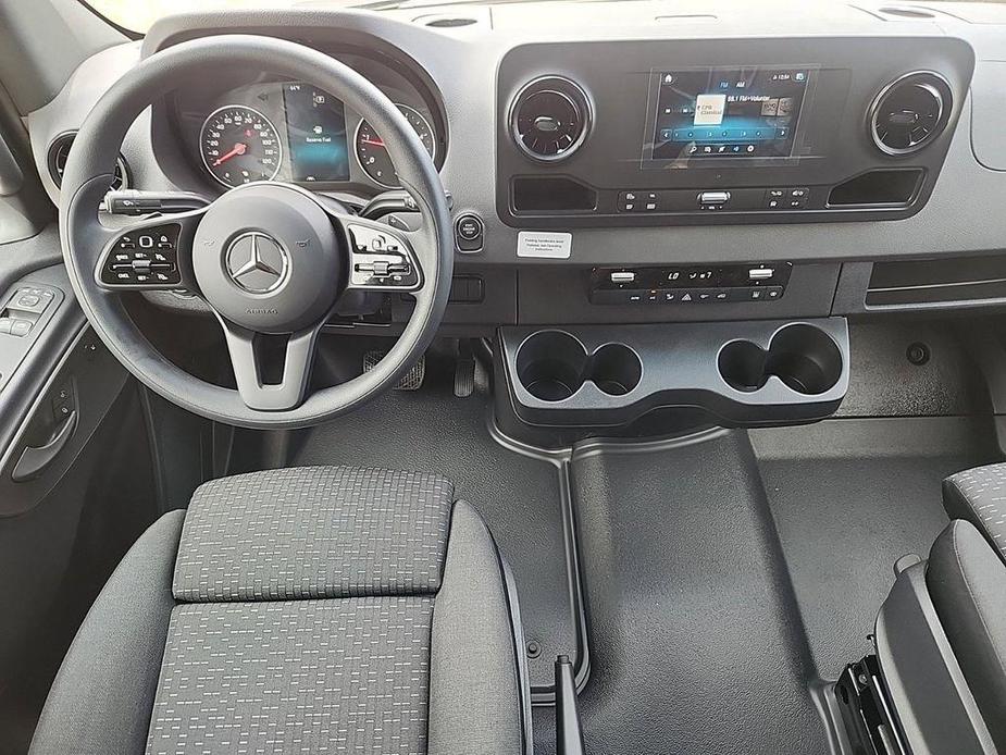 new 2024 Mercedes-Benz Sprinter 2500 car, priced at $80,117