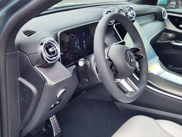new 2025 Mercedes-Benz GLC 300 car, priced at $66,259