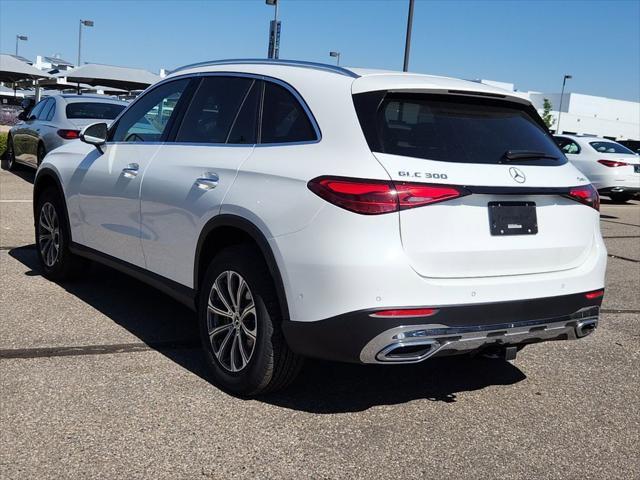 new 2025 Mercedes-Benz GLC 300 car, priced at $59,972