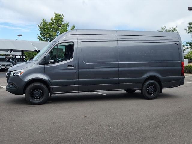 new 2024 Mercedes-Benz Sprinter 2500 car, priced at $76,715