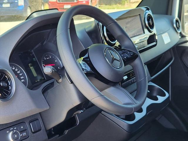 new 2025 Mercedes-Benz Sprinter 2500 car, priced at $68,736