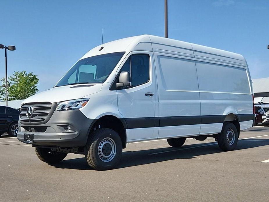 new 2024 Mercedes-Benz Sprinter 2500 car, priced at $81,202