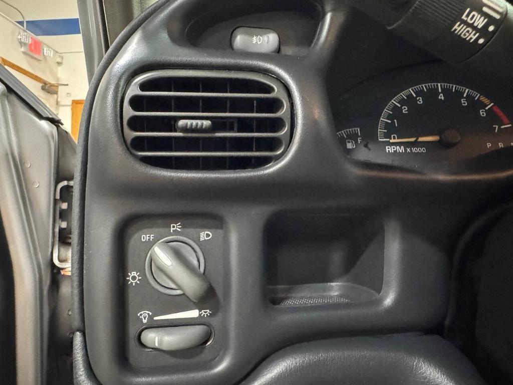 used 2002 Pontiac Grand Prix car, priced at $11,977