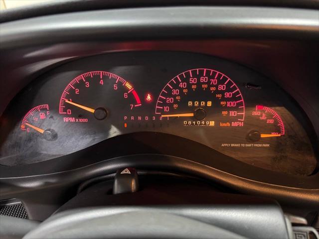 used 2002 Pontiac Grand Prix car, priced at $11,977