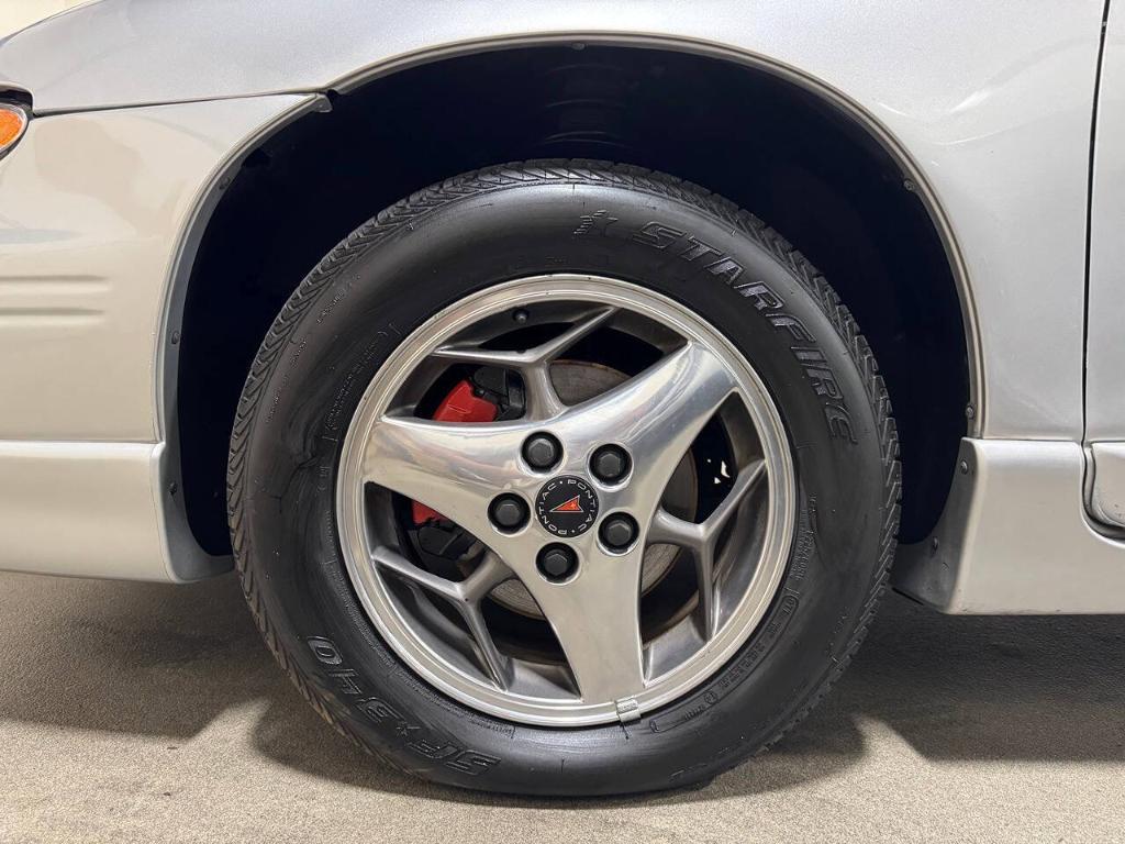 used 2002 Pontiac Grand Prix car, priced at $11,977