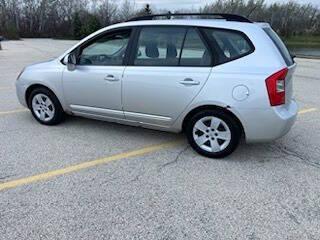 used 2009 Kia Rondo car, priced at $3,495