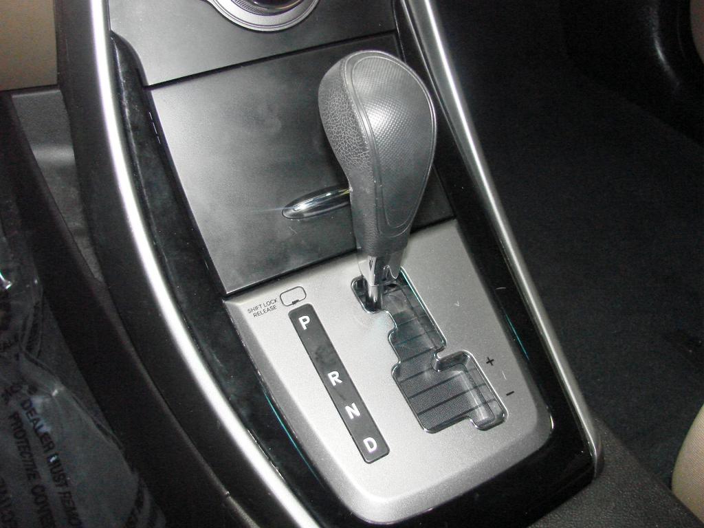 used 2013 Hyundai Elantra car, priced at $6,777