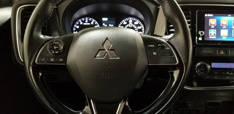 used 2017 Mitsubishi Outlander car, priced at $15,995