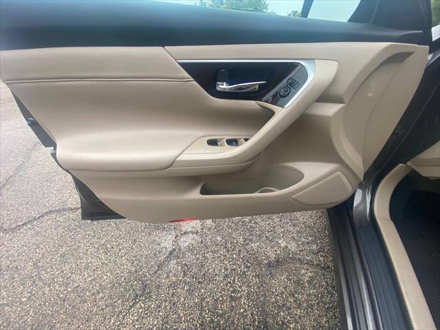 used 2014 Nissan Altima car, priced at $13,995