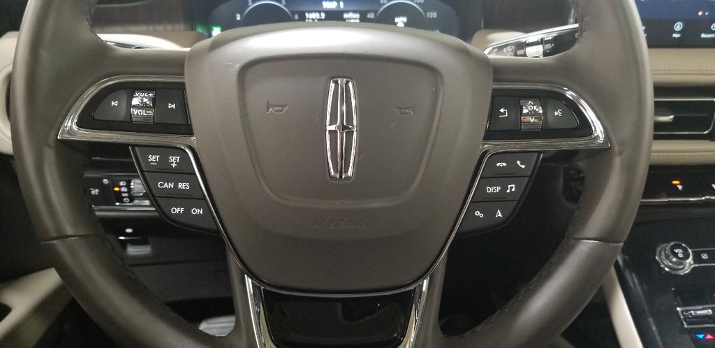 used 2022 Lincoln Nautilus car, priced at $37,797