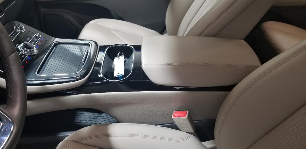 used 2022 Lincoln Nautilus car, priced at $37,797