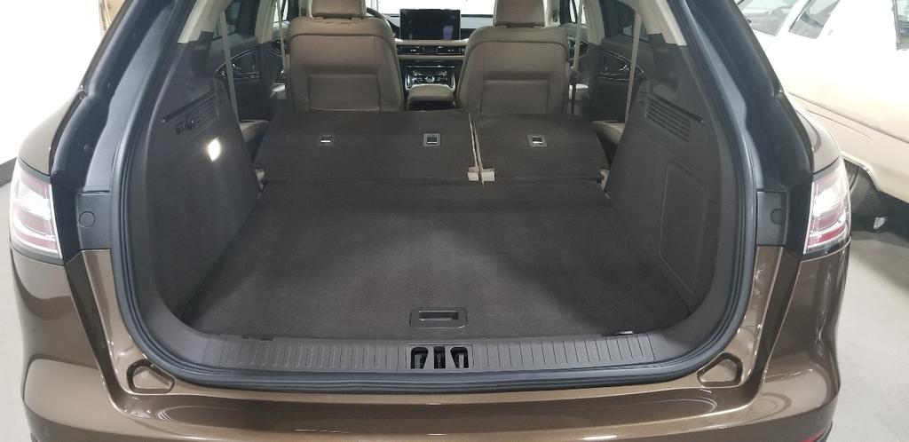 used 2022 Lincoln Nautilus car, priced at $37,797