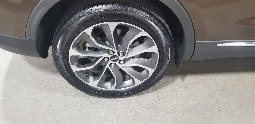 used 2022 Lincoln Nautilus car, priced at $37,797