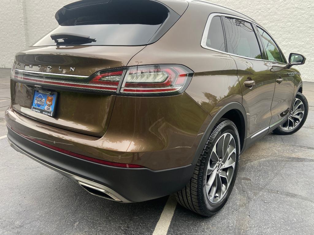 used 2022 Lincoln Nautilus car, priced at $37,797