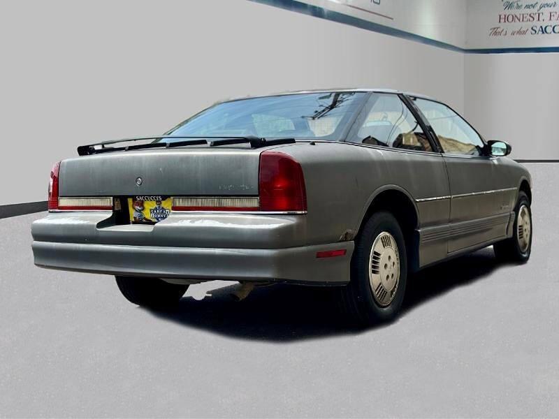used 1990 Oldsmobile Cutlass Supreme car, priced at $5,495