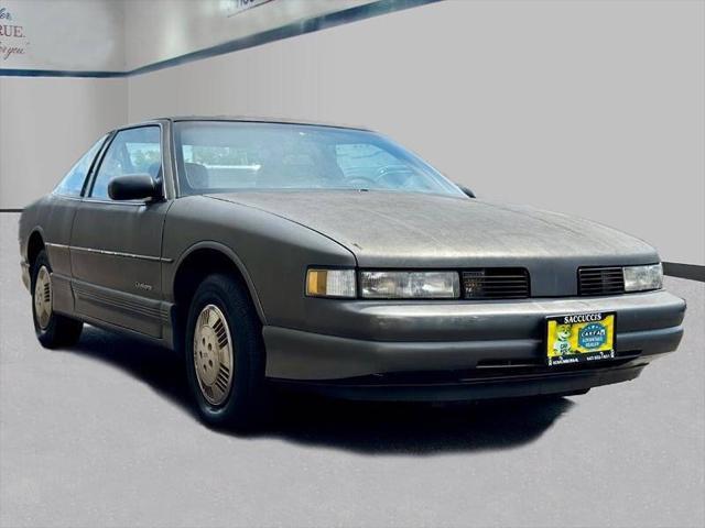 used 1990 Oldsmobile Cutlass Supreme car, priced at $5,495