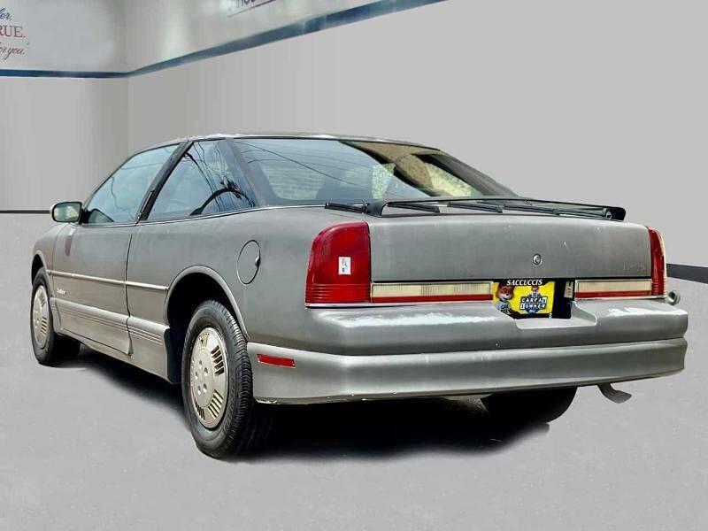 used 1990 Oldsmobile Cutlass Supreme car, priced at $5,495
