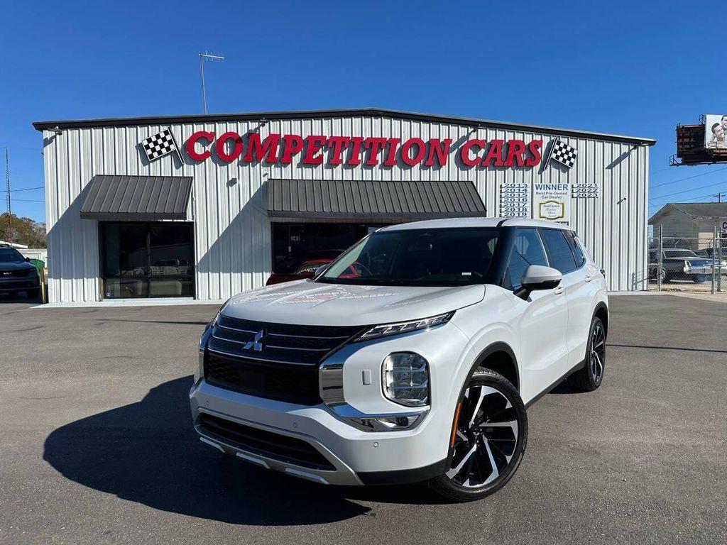 used 2023 Mitsubishi Outlander car, priced at $27,900