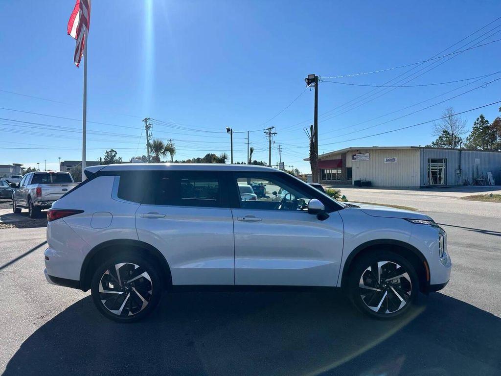 used 2023 Mitsubishi Outlander car, priced at $27,900