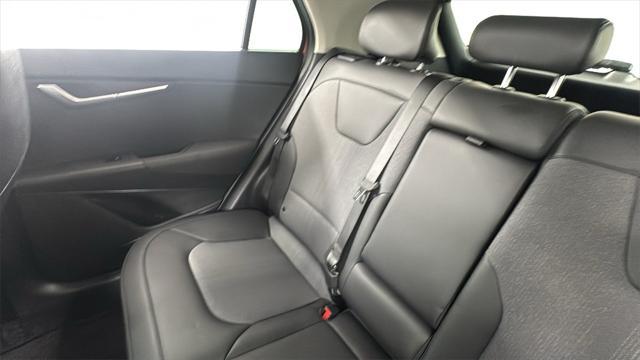 new 2025 Kia Niro car, priced at $26,002