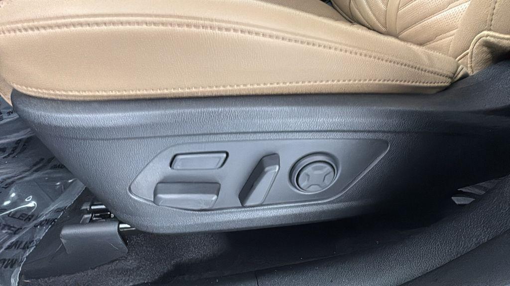 new 2026 Kia Sorento car, priced at $42,387