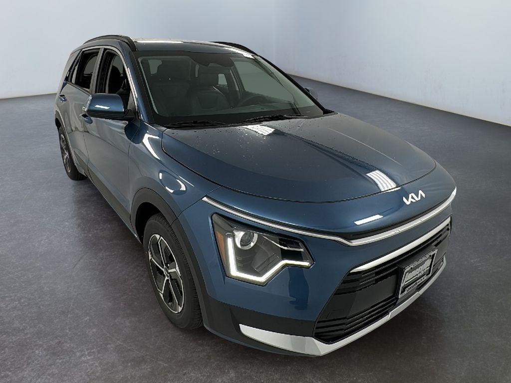 new 2025 Kia Niro car, priced at $26,598
