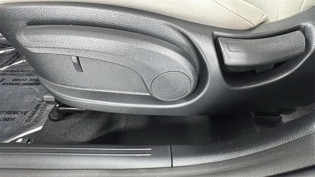 new 2025 Kia Soul car, priced at $20,490