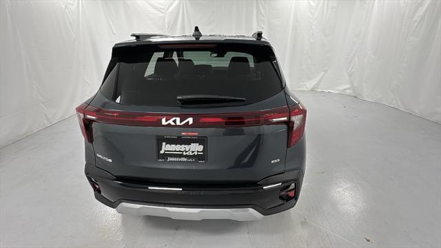 new 2024 Kia Seltos car, priced at $25,628